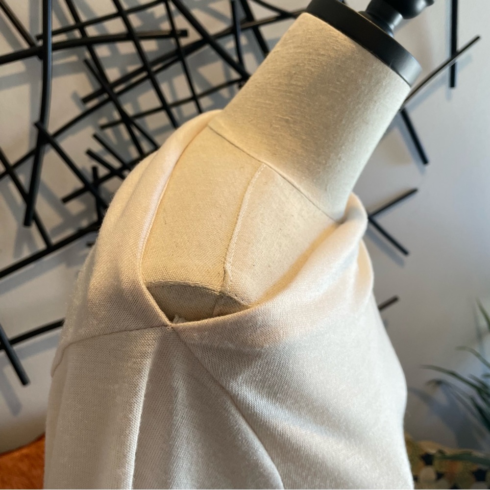 Off-White, Long-Sleeve Tunic - Picture 8 of 10